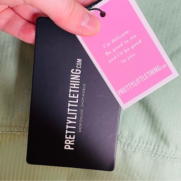 PrettyLittleThing Green Cord Shirt Dress- NWT- Size 6 - Picture 13 of 13